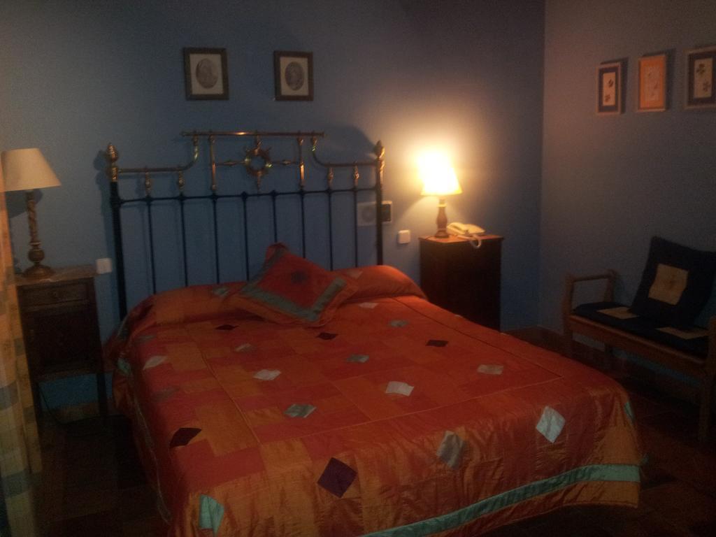 Posada El Zaguan Turegano Bilik gambar